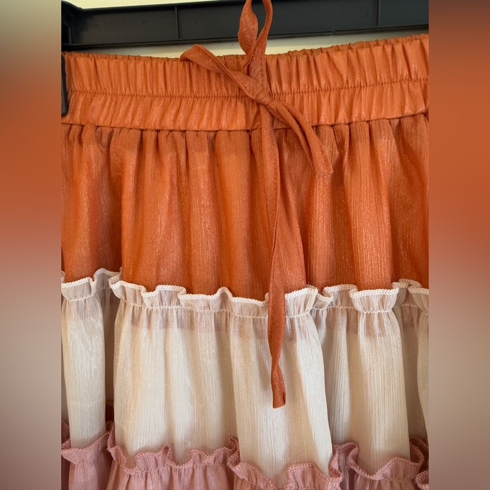 Hayden Color blocked Tiered Skirt *NEW WITH TAGS* - Picture 4 of 9